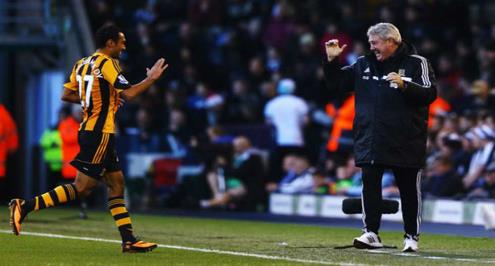 تقارير إنجليزية: ستيف بروس يحارب من أجل ضم المحمدي لنيوكاسل